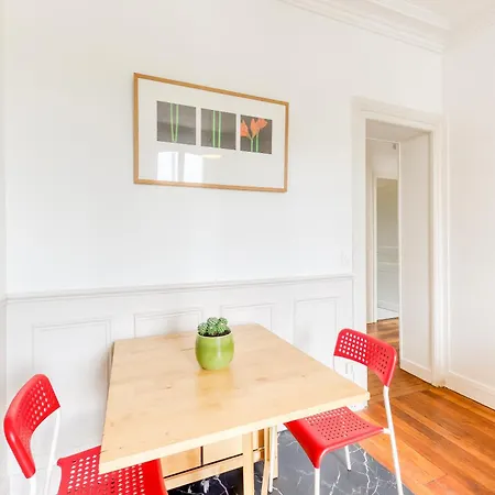 Le Confortable Et Design - Paris - Stade De France Apartment